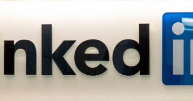 Photo LinkedIn logo